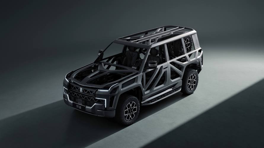 成都145仰望U8硬派越野的科技魅力，国能汽车对传统燃油车市场的冲击